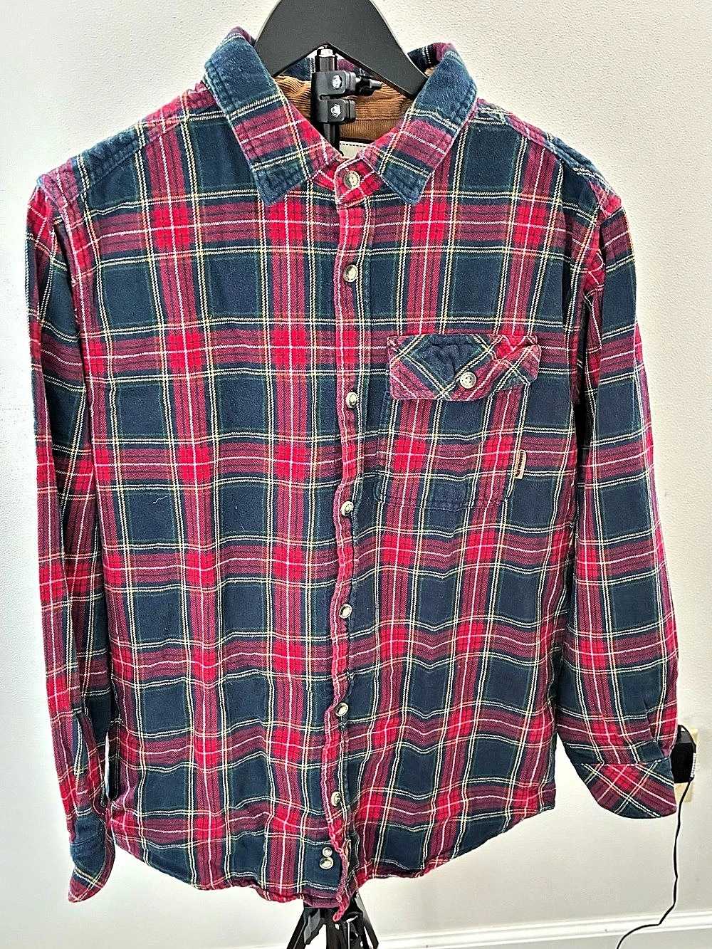 Legendary Whitetails Buck Camp Flannel Shirt Red & Blue Medium